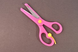 Tijerita plastica colores a granel (2).jpg